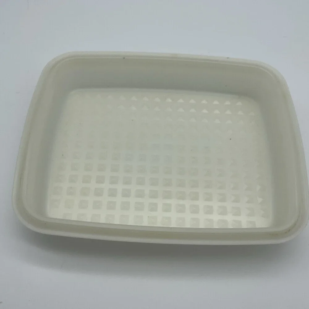 Vintage Tupperware Junior Waffle-Bottom Marinating Container 1518-1 Paprika